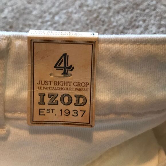 IZOD woman’s  crop jeans - Picture 7 of 7